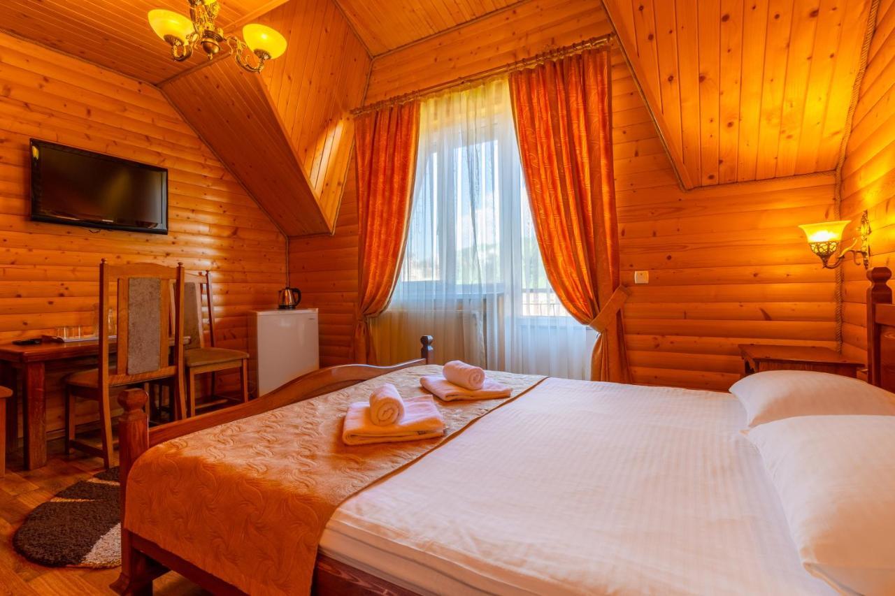 Villa Nikoletta Spa Bukovel Extérieur photo