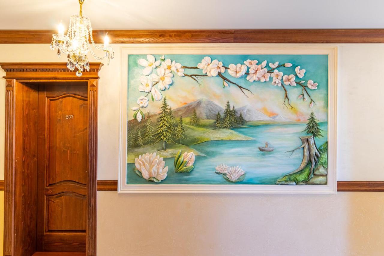 Villa Nikoletta Spa Bukovel Extérieur photo