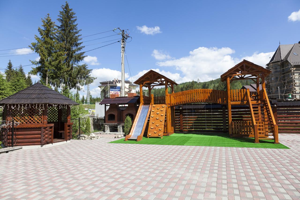 Villa Nikoletta Spa Bukovel Extérieur photo